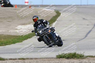 media/Mar-22-2025-TrackDaz (Sat) [[0456df0c41]]/Group B/Session 3 (Outside Grapevine)/